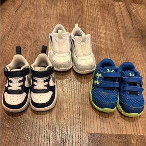 3 pairs of toddler sneakers size 5c
